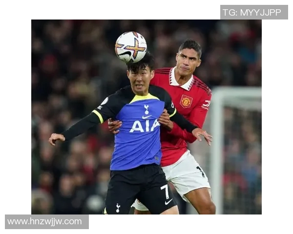 马丁内斯的传奇人生与职业生涯探索：从足球场到人生舞台的精彩旅程